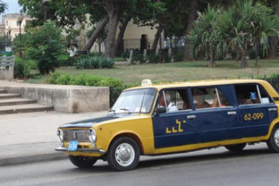 Desconsuelo con servicios de taxis a domicilio