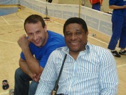 Héctor Rodríguez Torres (a la derecha) una referencia del Judo y del deporte.