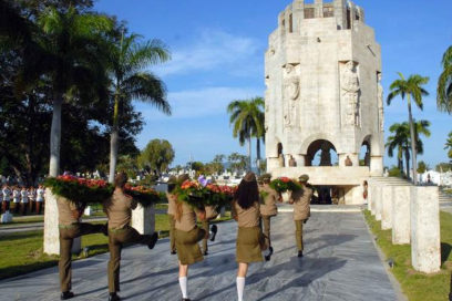 Homenaje de santiagueros a los próceres de la independencia cubana