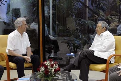 Recibió Raúl Castro a Tabaré Vázquez