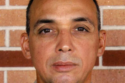 Los 55 de Tony en sus versos