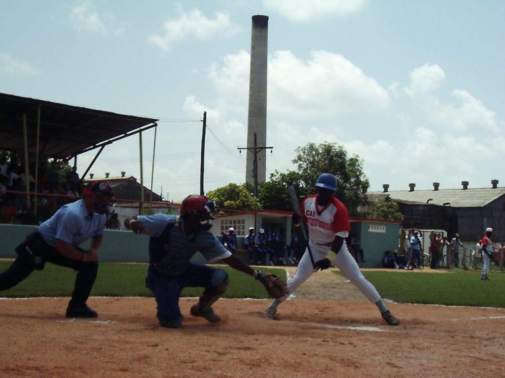Los camagüeyanos dispusieron 3-2 y 6-5 de los visitantes.