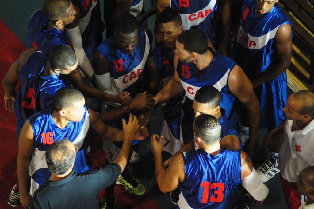 Capitalinos vs Camagüey Baloncesto Capitalinos vs Camaguey Raúl Alejandro del Pino Salfrán