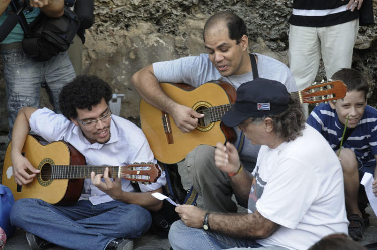 Una ronda para Teresita