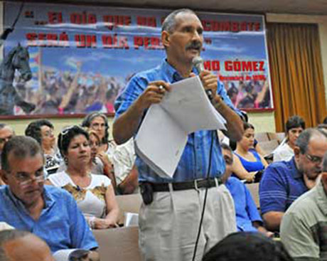 Uno de los capítulos más debatidos fue el número III, relacionado con los contratos de trabajo, principalmente el de las relaciones laborales por tiempo determinado. Foto: Nohema Díaz Muñoz.