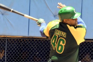 Yosvany Peraza lidera la ofensiva pinareña en este 53 Serie Nacional