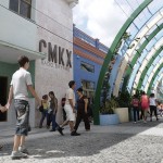 El Paseo General García, boulevard que distingue a la ciudad, cumple 15 años y lo ha festejado preservando su lucimiento e intentando crecer en un nuevo tramo especialmente dedicado a los niños y jóvenes. Foto: René Pérez Massola.