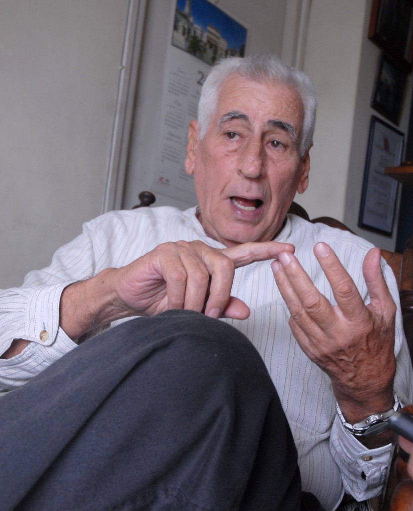 “Raúl y yo éramos muy apegados, siempre andaba conmigo y teníamos una relación muy fuerte”, señala su sobrino César Gómez Barranco. Foto: Agustín Borrero.