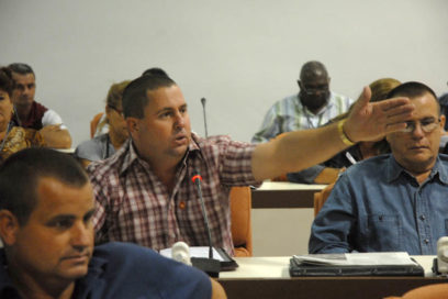 Abogan diputados cubanos por elevar eficiencia azucarera