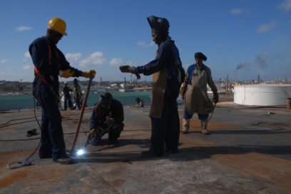 Mejoran capacidades en la refinería Ñico López