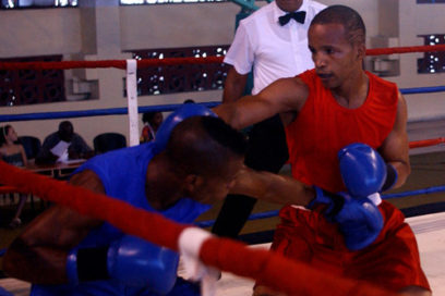 ¡Roniel llegó a seis coronas!