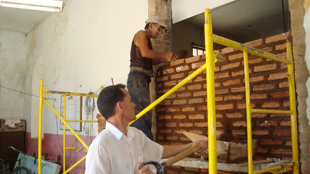 reparación de escuelas Cuba