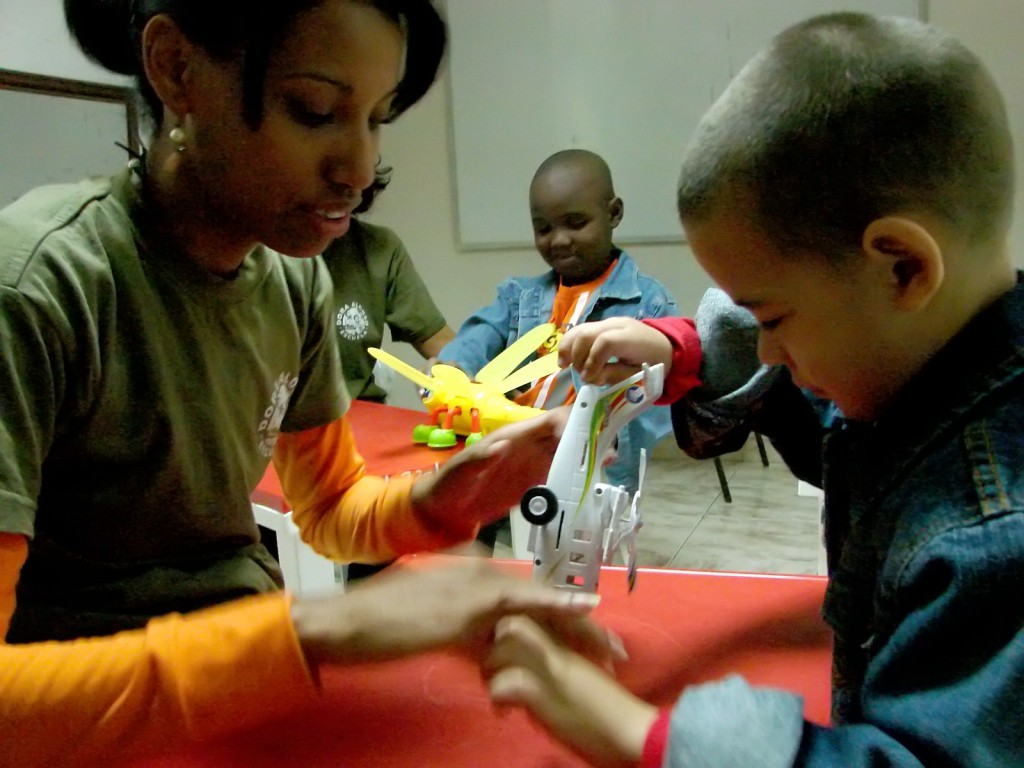 La Doctora en Ciencias Pedagógicas Moraima Orosco explicó que en el país existen 369 escuelas especiales, con una matrícula de 38 mil 239 escolares, de ellos cuatro mil 274 de nuevo ingreso.