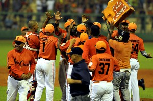 Villa Clara será el equipo cubano que nos representará en la Serie del Caribe. Foto:José R. Rodríguez Robleda