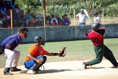 Villa Clara también en pelota dulce