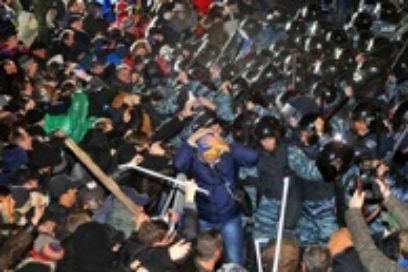 Europeístas caotizan Kiev