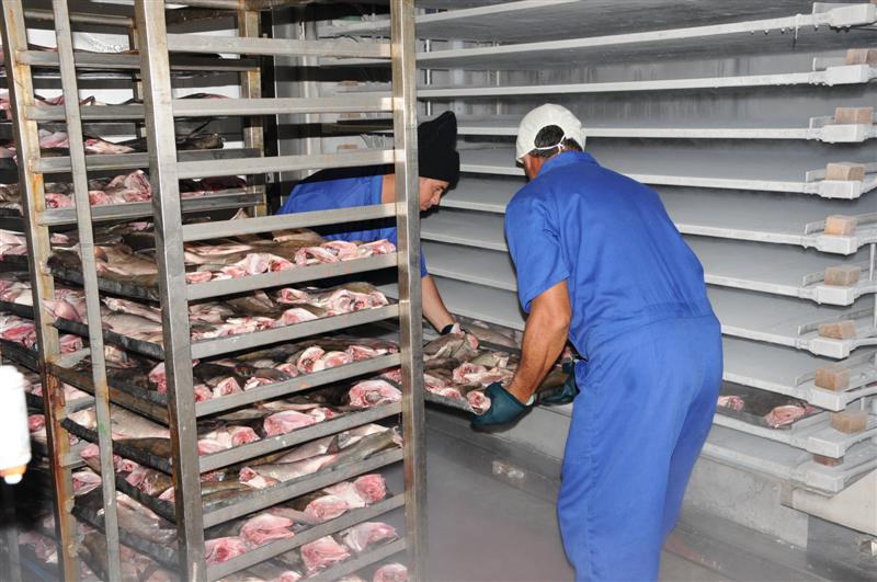 La adquisición de nuevos refrigeradores permite congelar los productos en solo cuatro horas.