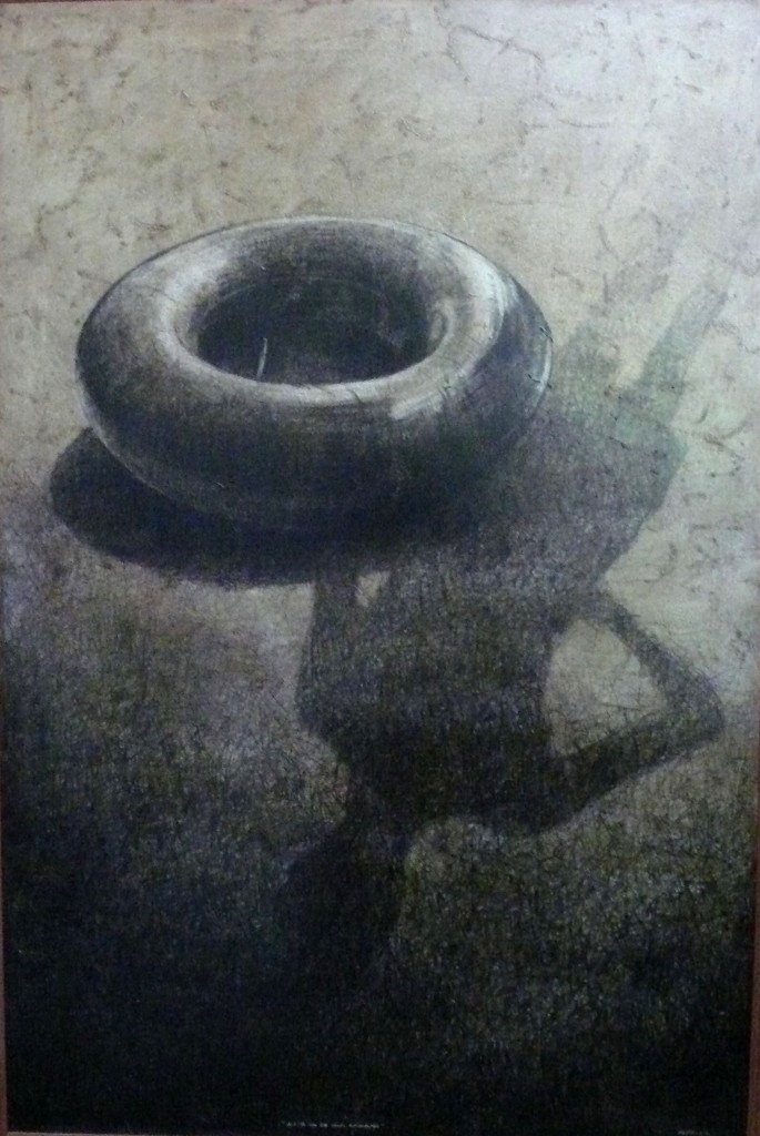  Esto no es una cámara, de Gerlys Álvarez Chacón. Carboncillo sobre Lienzo: Premio único del Salón Artemisa 2013, por el cuidadoso tratamiento de la técnica pictórica en la que el discurso, marcadamente conceptual, adquiere profundas y disímiles connotaciones expresivas. Foto: Lesther Pinal León