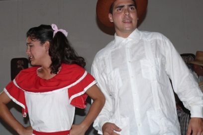 Polémico contrapunteo entre teatro y plástica