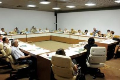 Sesionan comisiones de trabajo del Parlamento cubano