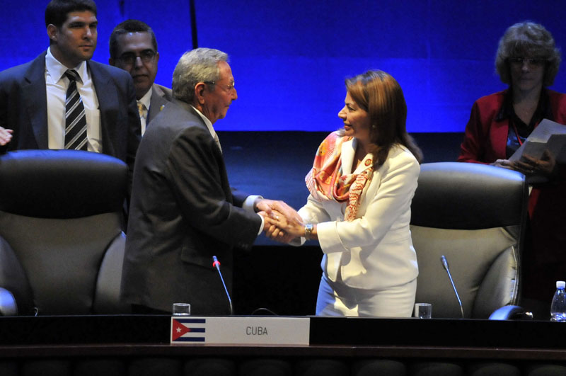 Raúl Castro entregó la Presidencia de la CELAC a Costa Rica