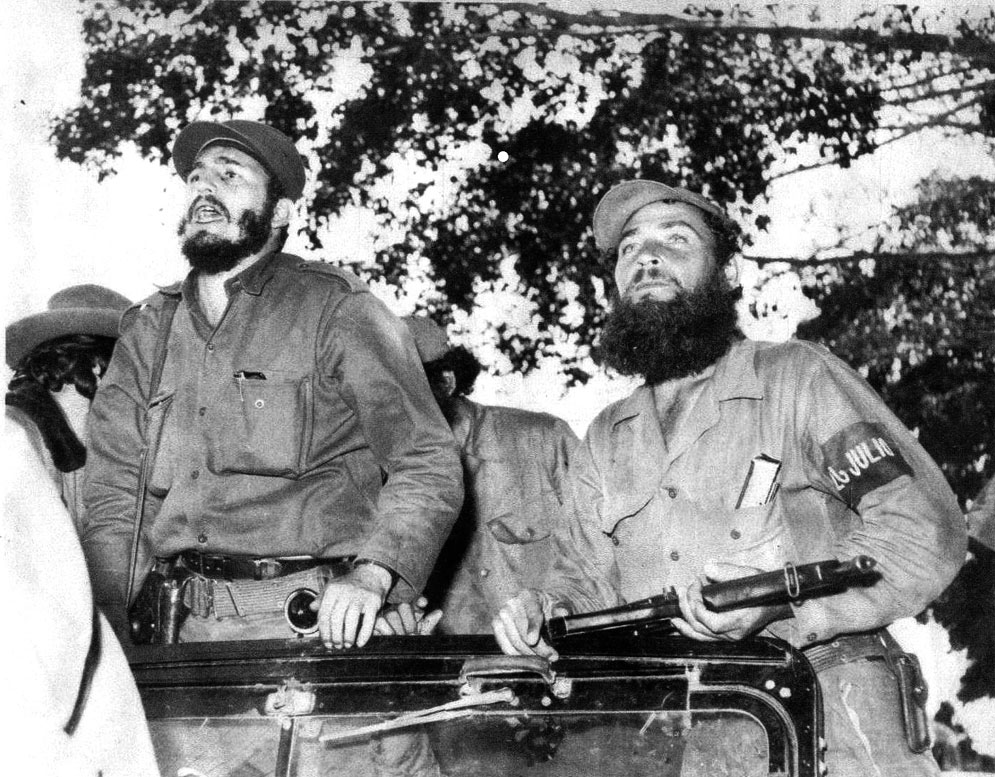 Paco Cabrera junto al Comandante en Jefe Fidel Castro, en los días inmediatamente posteriores al triunfo de la Revolución, el 1 de enero de 1959. Foto: Archivo