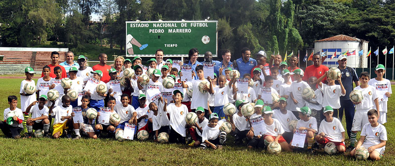 50 fueron los niños que recibieron durante cuatro días el entrenamiento de los especialistas holandeses