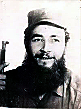 Paco Cabrera Por los méritos alcanzados en el transcurso de la guerra de liberación, Paco Cabrera Pupo, jefe de la escolta personal del jefe del Ejército Rebelde, fue ascendido a comandante, el 28 de diciembre de 1958.