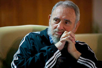 Felicitan a Fidel por 30 años de la Medicina Familiar