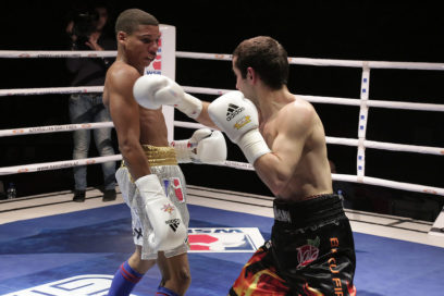 Reinicio sin sorpresas en Serie Mundial de Boxeo