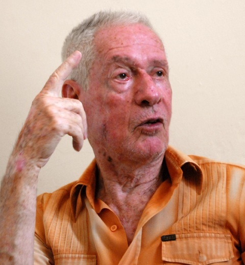 “Hay muchos dirigentes sindicales que no han sabido serlo, ni tampoco se les ha preparado debidamente para el cumplimiento de su misión”, afirma Constantino Hermida Moreiras. | foto: Heriberto González Brito