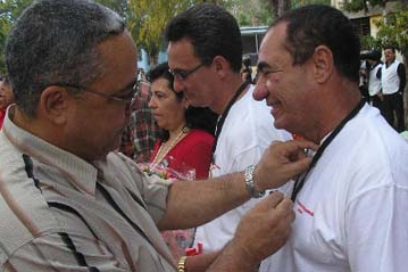 Por mejores servicios comerciales y gastronómicos