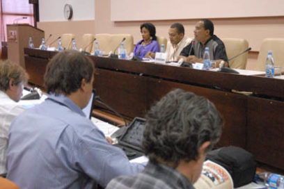 Destacan aspectos del XX Congreso de la CTC en Universidad 2014