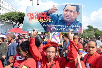 El mundo conmemora los pasos de un gigante