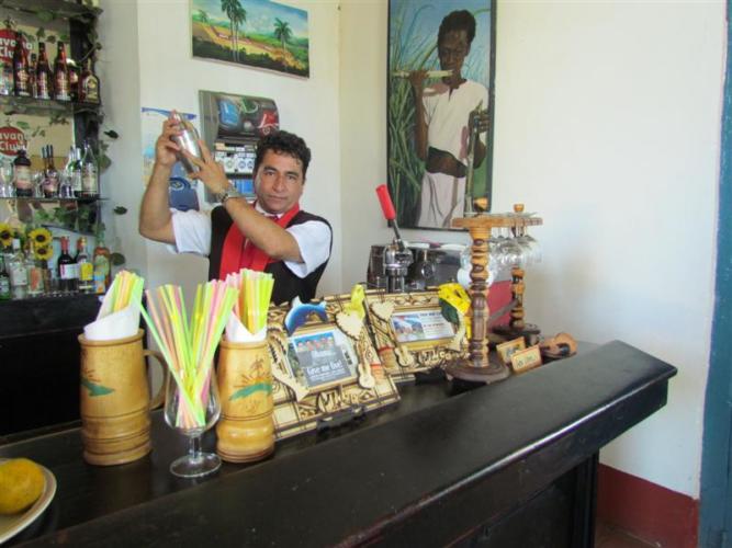 Ramón Conrado ha creado cuatro comités de solidaridad con los Cinco Héroes cubanos (3 de ellos aun presos injustamente) en Bulgaria, Francia, Italia y Noruega.