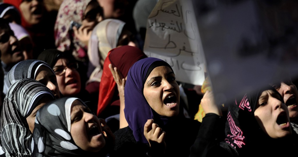 Candidatos de islamistas condenados reaccionan en El Cairo. Foto: TV española