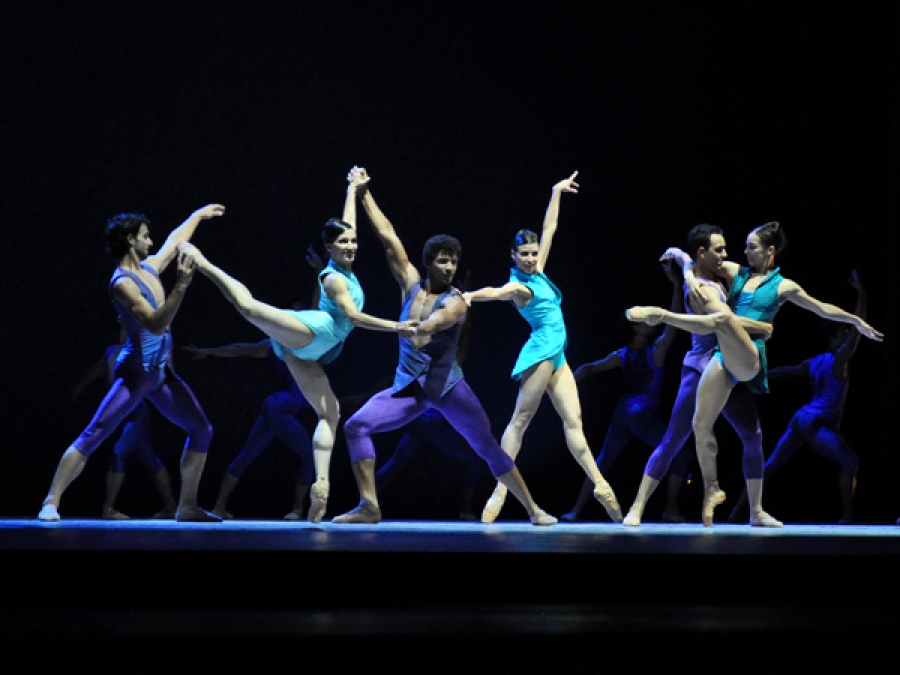 Arián Molina, Jessie Domínguez, Gian Carlos Pérez, Yanela Piñera, Alfredo Ibáñez y Viengsay Valdés, solistas de Celeste. | foto: Yúris Nórido