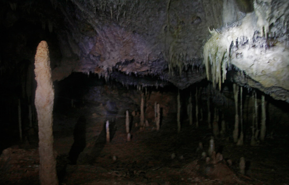 El Jagüey y Los Masones son de las pocas cuevas en Cuba que son exploradas por el turismo en sus condiciones naturales. Fotos Ismael Francisco