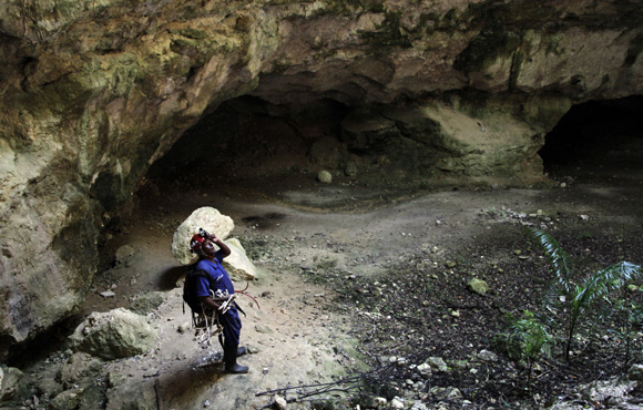 Según el espeleólogo se estudian las maneras para ofertar el sendero al turismo nacional. Fotos Ismael Francisco