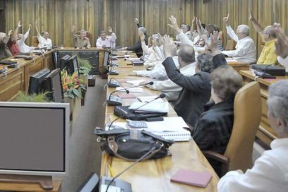 Aprobó Consejo de Ministros incremento salarial para el sector de la Salud