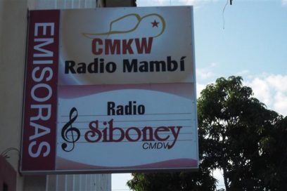 Desde la radio piden ayuda