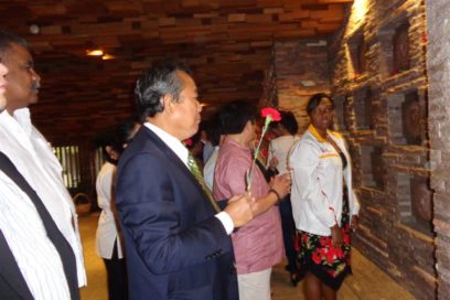 Rinde tributo al Che presidente del Tribunal Supremo de Vietnam