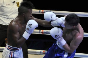 Lázaro Álvarez dio otra buena disertación en la Serie Mundial de Boxeo. Foto: joaquín Hernández Mena.