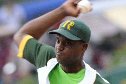 Play off: Urquiola y Pinar toman la delantera