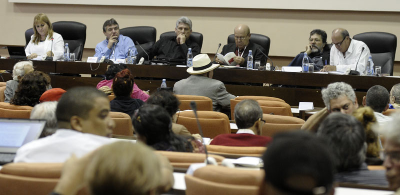 Las discusiones de la Comisión de Cultura