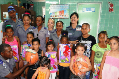 Por la sonrisa de los niños