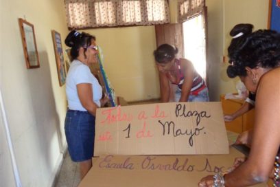 Educadores entre los primeros junto al Che