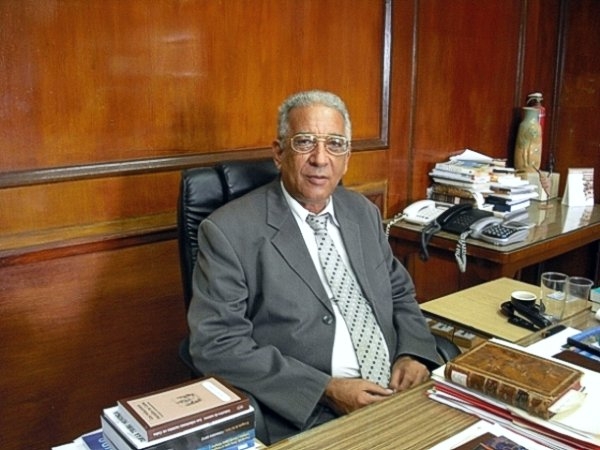 Dr. Eduardo Torres Cuevas (foto de internet)
