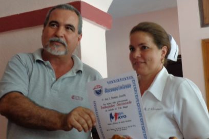 Matanzas reconoce desempeño a trabajadores destacados