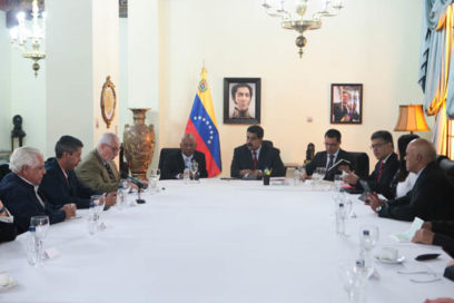 Derecha fascista rechaza diálogo con Maduro